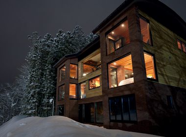 Phoenix Hotel and Chalets