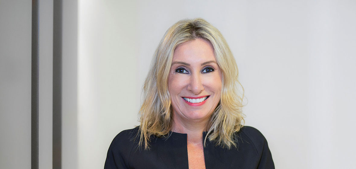 Amanda Barton
